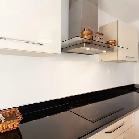 D'azur Riou Apartmanhotel 2*