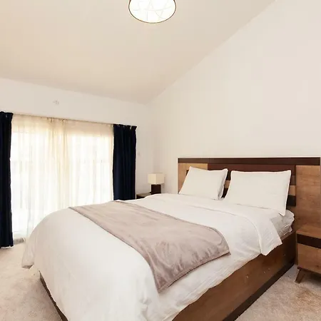 Apartmanhotel D'azur Riou 2*